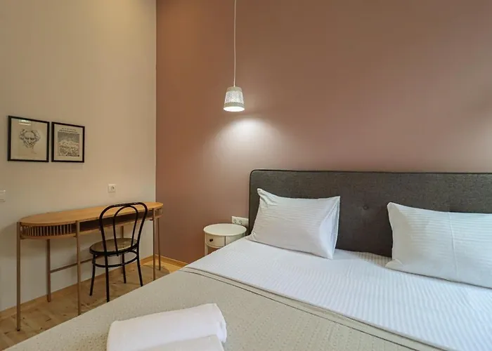 Stylish 2Br Apt In Tbilisi - By Wehost