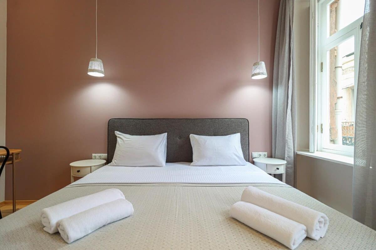 Stylish 2br In - By Wehost * Tbilisi