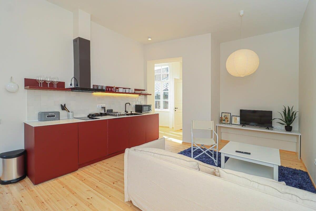 Stylish 2br In - By Wehost *