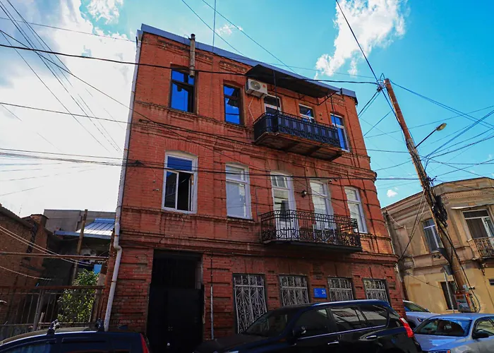 Stylish 2Br Apt In Tbilisi - By Wehost