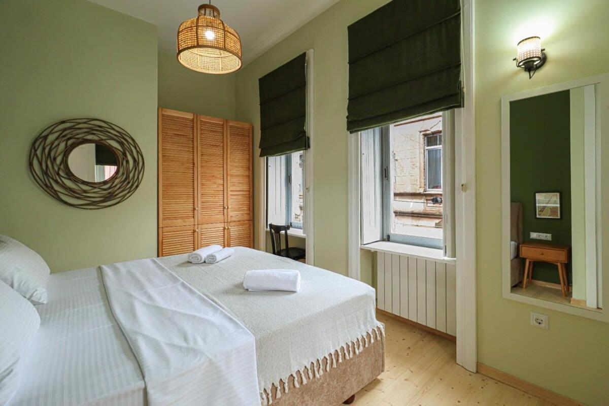 Stylish 2br In - By Wehost